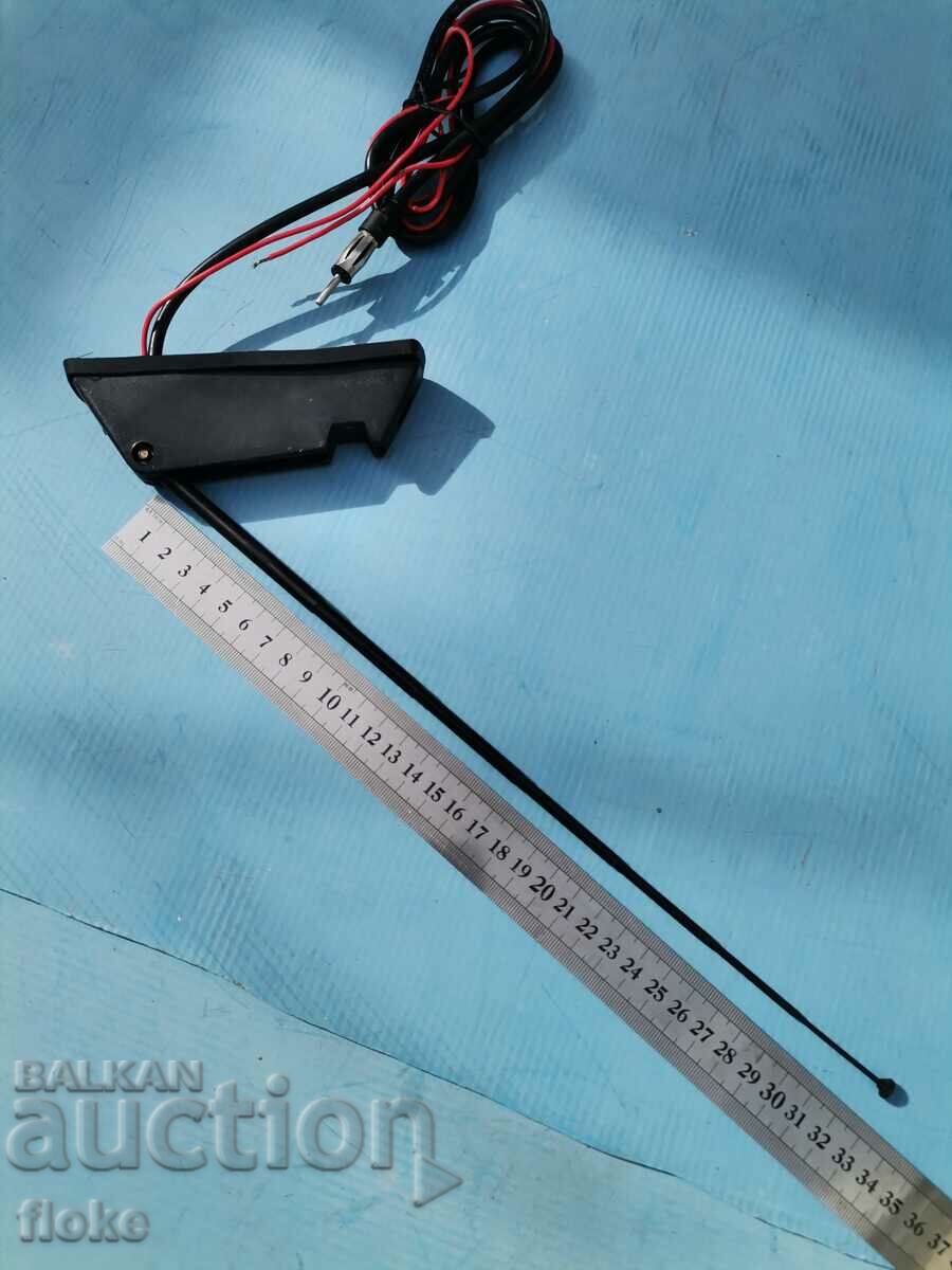 Delivery of Retro car antenna