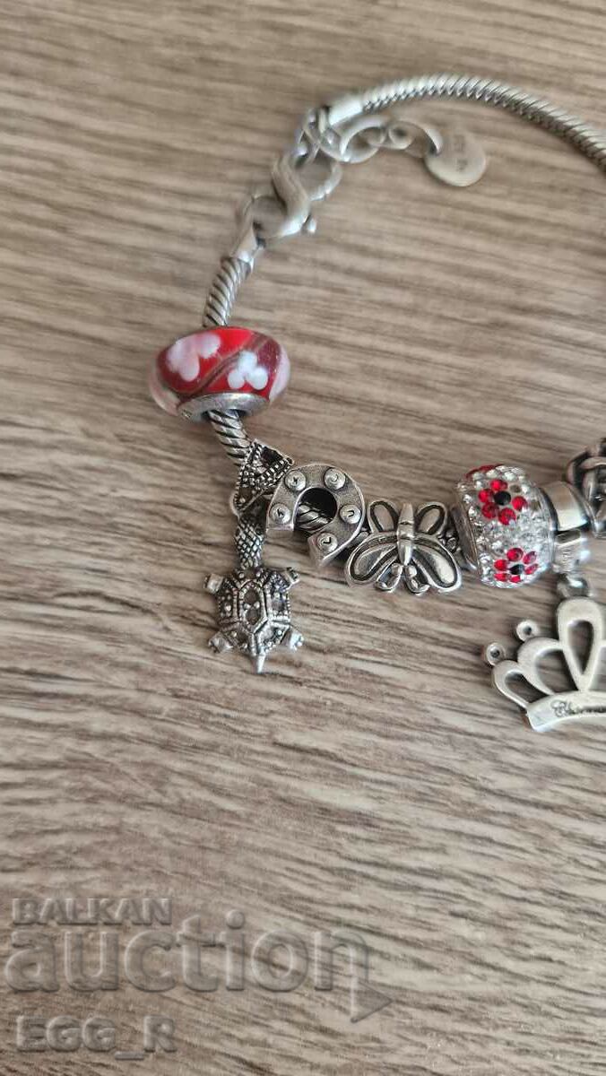 Beautiful sveber bracelet with 8 pendants 925 with price 145.00 BGN | € 74.14 Beautiful sveber bracelet with 8 pendants 925 with price 145.00 BGN | € 74.14