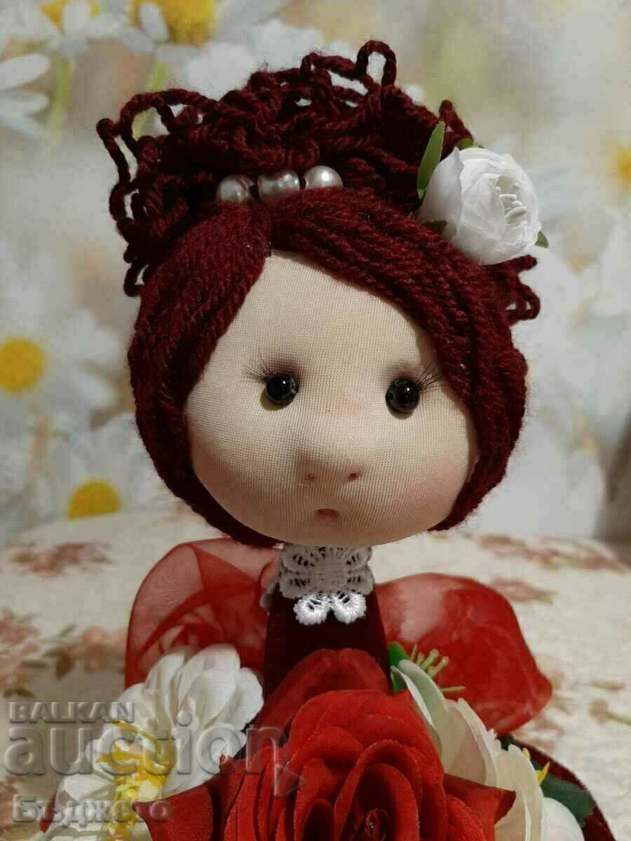 Auction TEXTILE CHILD DOLL Auction TEXTILE CHILD DOLL