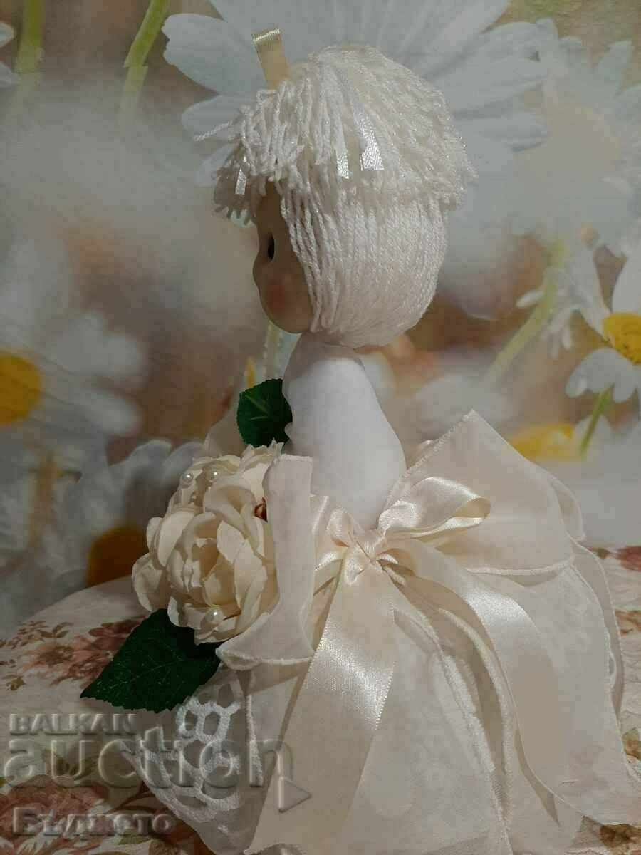 TEXTILE DOLL - 5