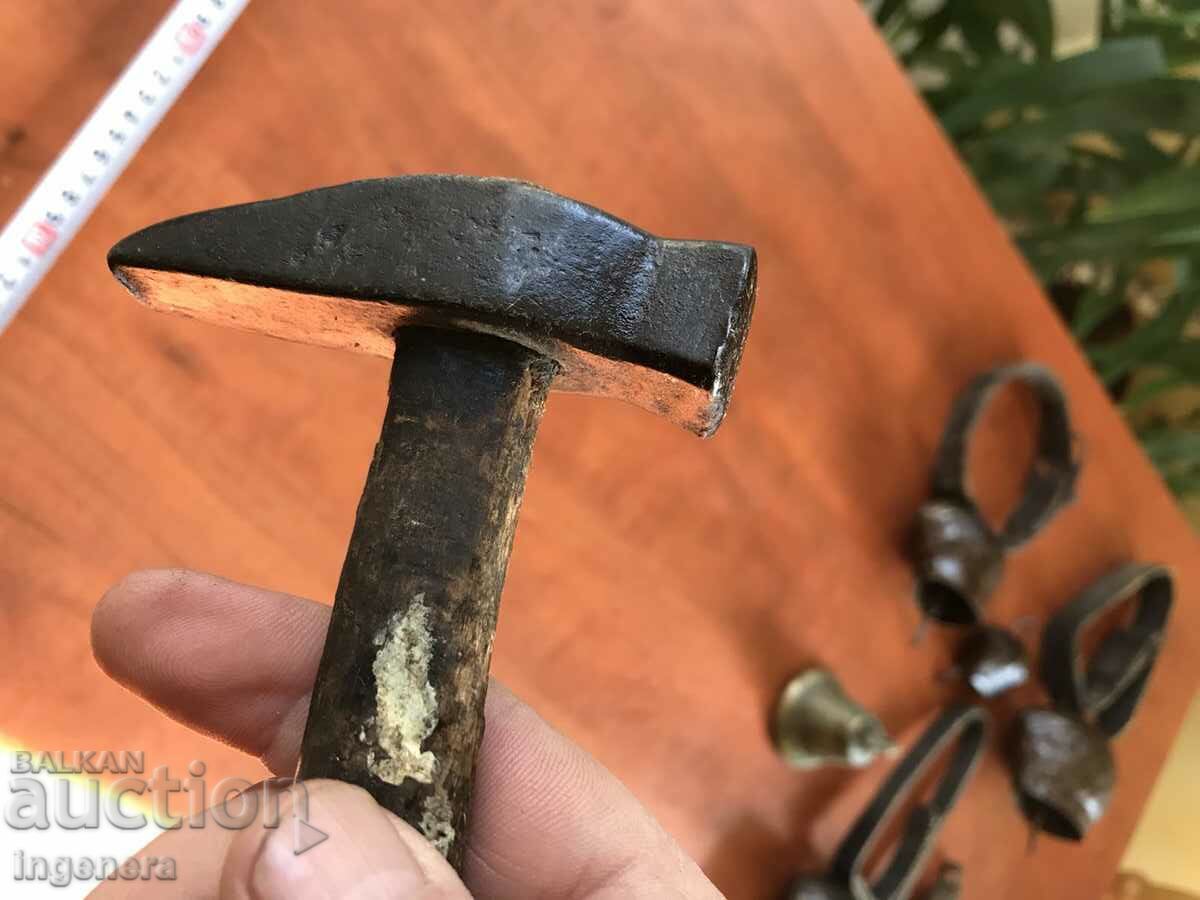 HAMMER HAMMER OLD TOOL-200 GR. with price 17.00 BGN | € 8.69 HAMMER HAMMER OLD TOOL-200 GR. with price 17.00 BGN | € 8.69
