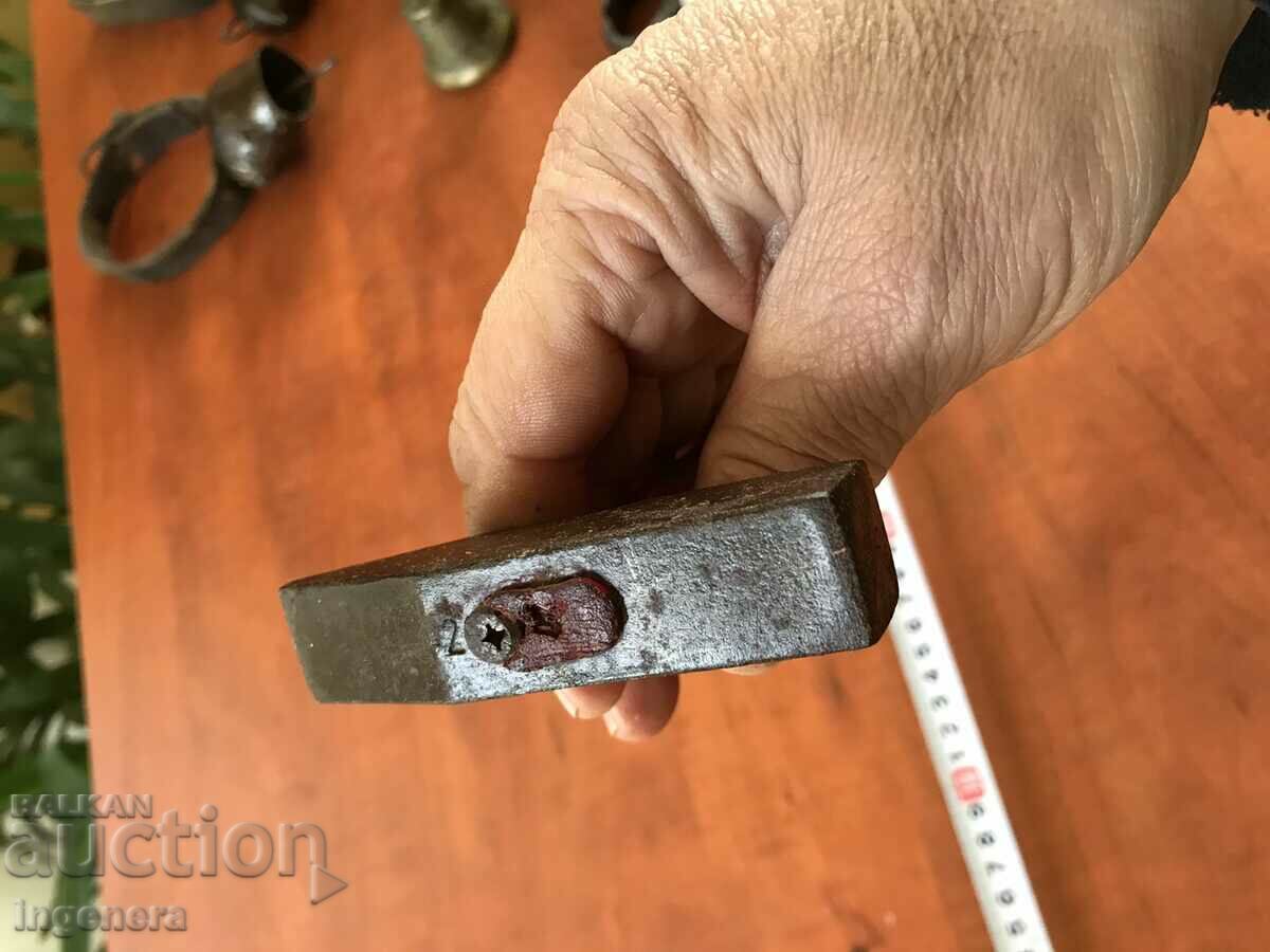 Delivery of HAMMER HAMMER OLD TOOL-200 GR