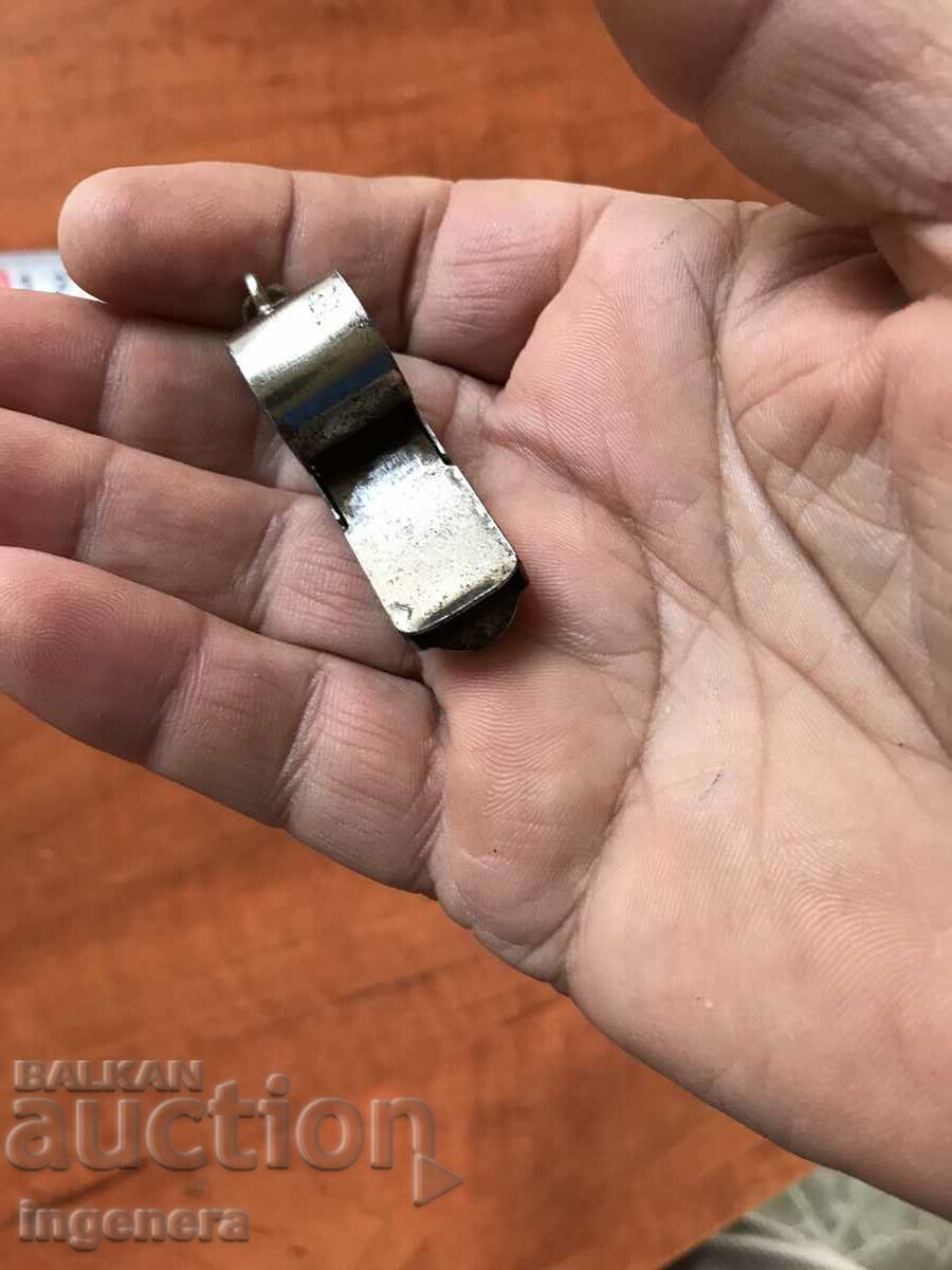 WHISTLE "SPORTS" METAL - 5 WHISTLE "SPORTS" METAL - 5