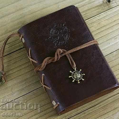 Стар Vintage пиратски дневник с котва и рул