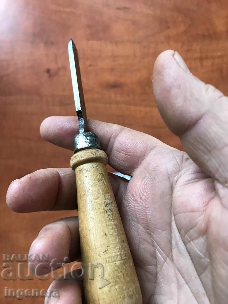Auction CHISEL CHISEL OLD CARPENTRY TOOL Auction CHISEL CHISEL OLD CARPENTRY TOOL