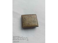 CUTIE VECHE DE BRONZ