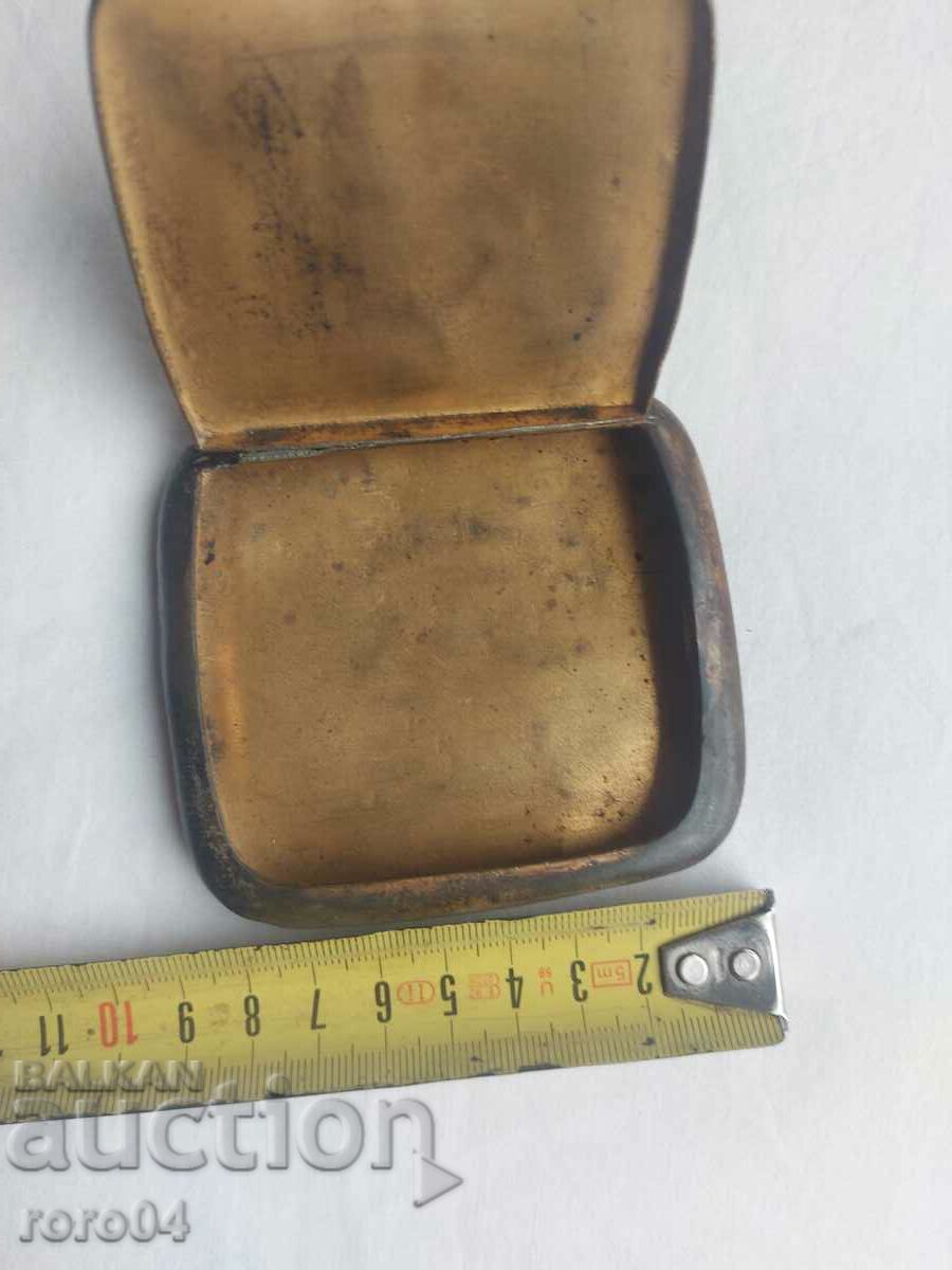 OLD BRONZE BOX - SNAGAR - GOLD PLATED - 6 OLD BRONZE BOX - SNAGAR - GOLD PLATED - 6