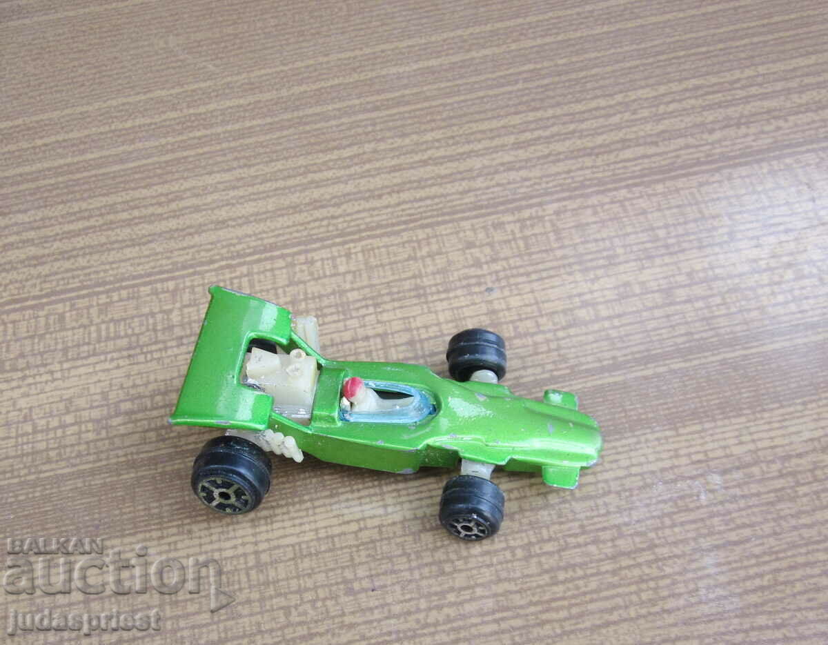 old metal toy car formula 1 lotus climax F1 with price 10.00 BGN | € 5.11 old metal toy car formula 1 lotus climax F1 with price 10.00 BGN | € 5.11