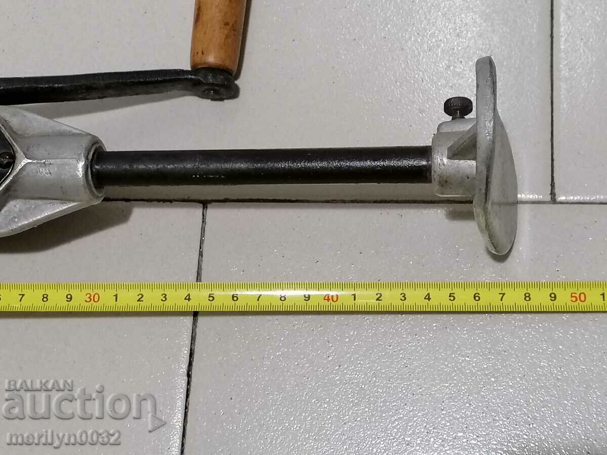 Delivery of Old carpentry drill USSR drill tool matcap Delivery of Old carpentry drill USSR drill tool matcap