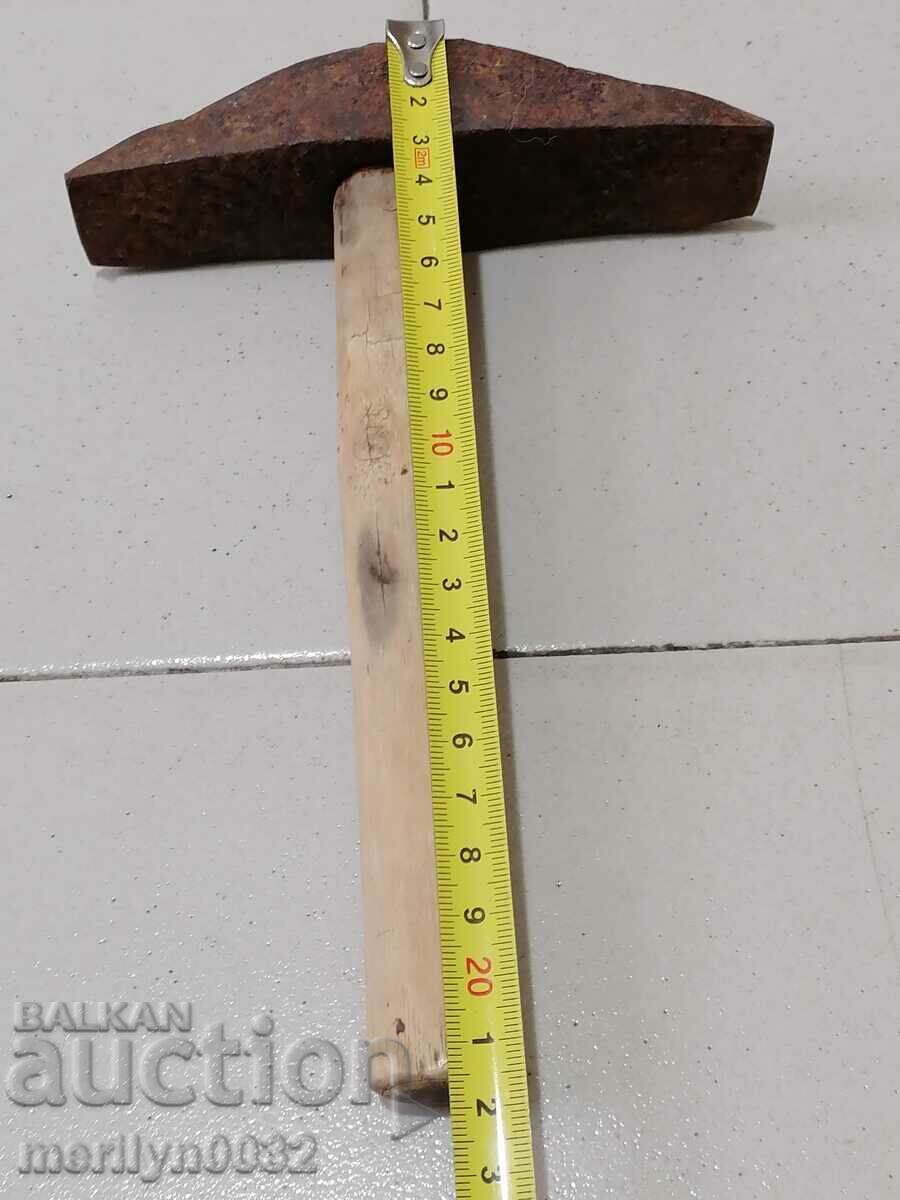 Delivery of Chuck for hair sticking, hammer, forging tool, primitive Delivery of Chuck for hair sticking, hammer, forging tool, primitive