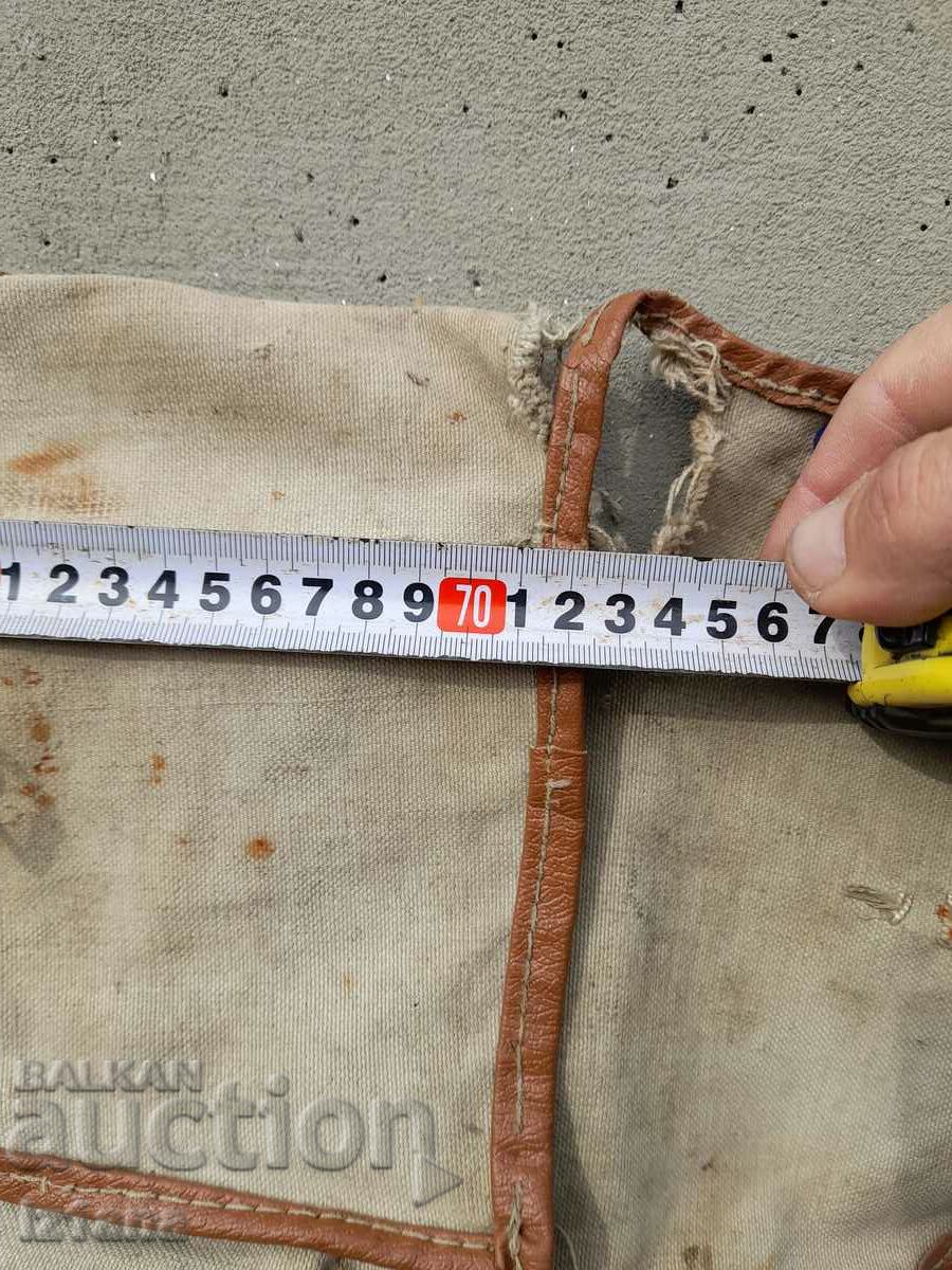 Delivery of An old gun case Delivery of An old gun case