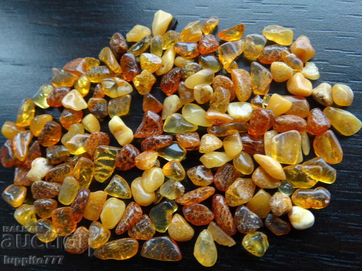 Delivery of 36.90 ct natural Baltic amber lot 100 pcs.+ Delivery of 36.90 ct natural Baltic amber lot 100 pcs.+
