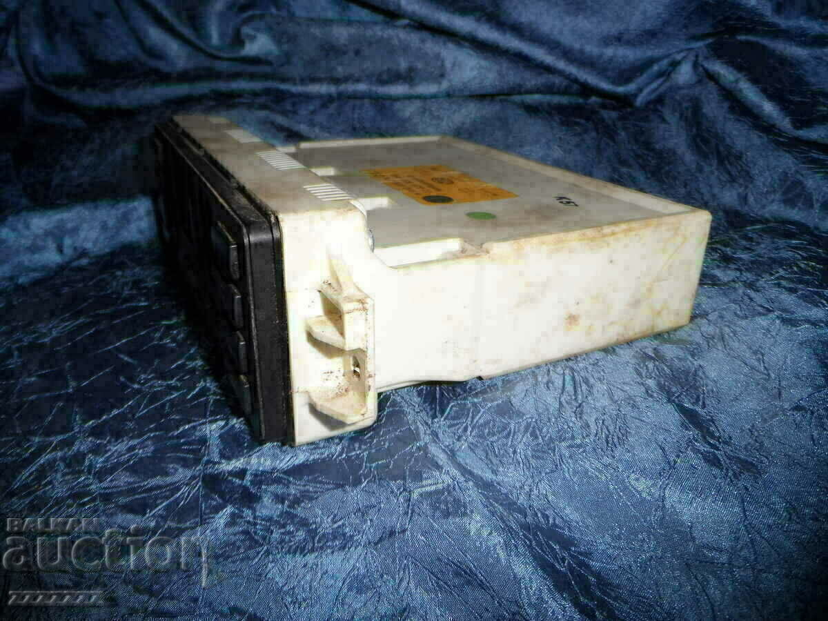 climatizare veche pentru o mașină - 7