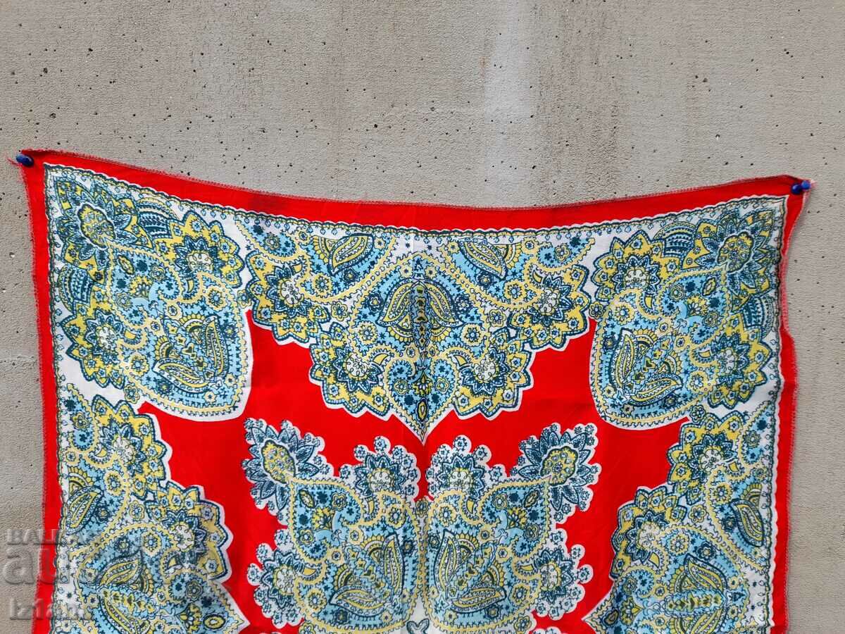 An old towel with price 10.00 BGN | € 5.11