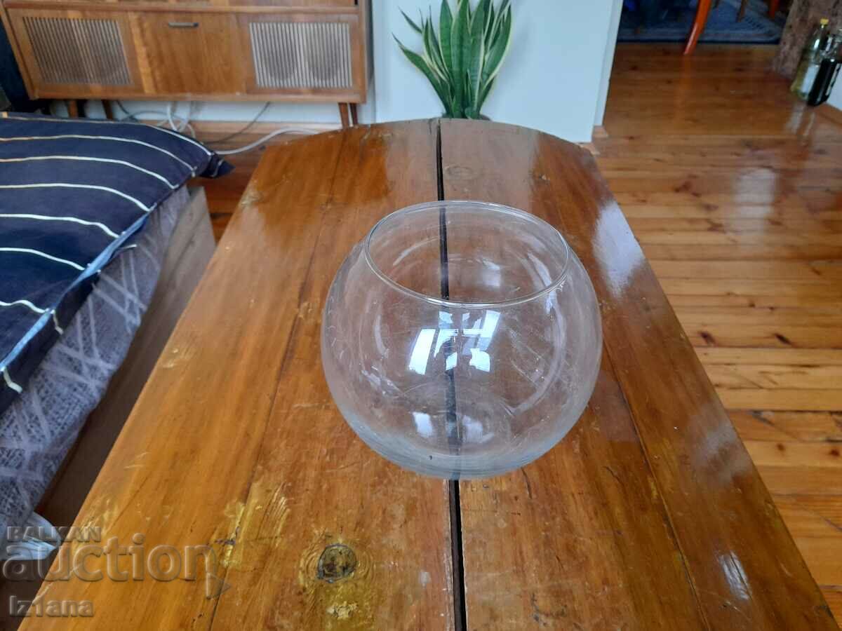 Стар аквариум,буркан с цена 30.00 лв. | € 15.34 Стар аквариум,буркан с цена 30.00 лв. | € 15.34