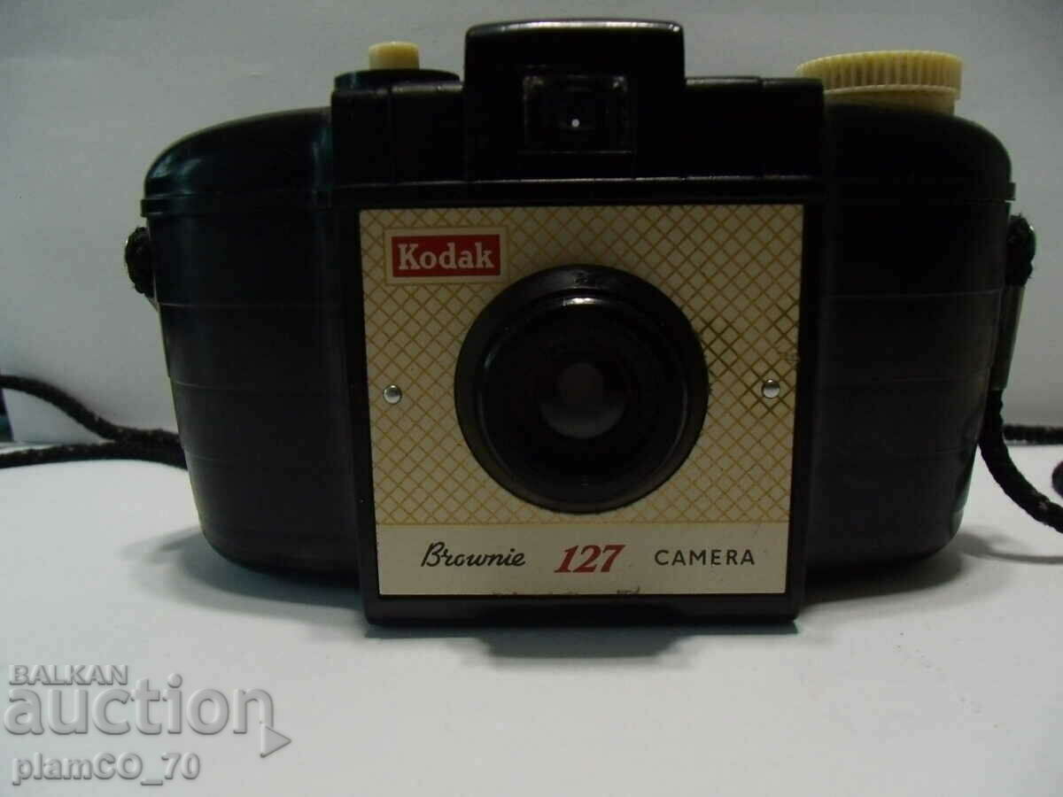 №*6855 стар фотоапарат Kodak Brownie 127 с цена 45.00 лв. | € 23.01 №*6855 стар фотоапарат Kodak Brownie 127 с цена 45.00 лв. | € 23.01