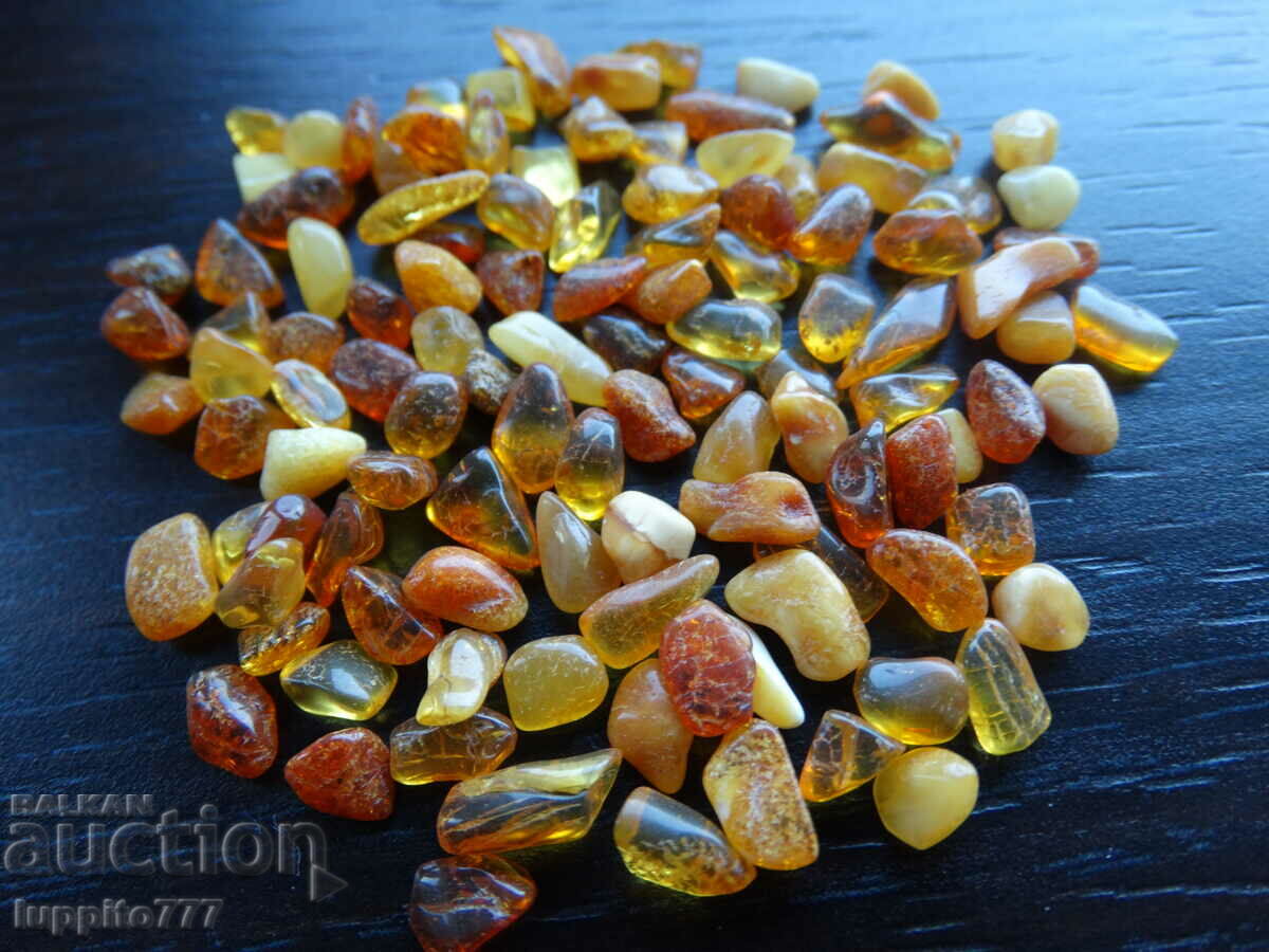 Delivery of 34.50 ct natural Baltic amber lot 100+ Delivery of 34.50 ct natural Baltic amber lot 100+
