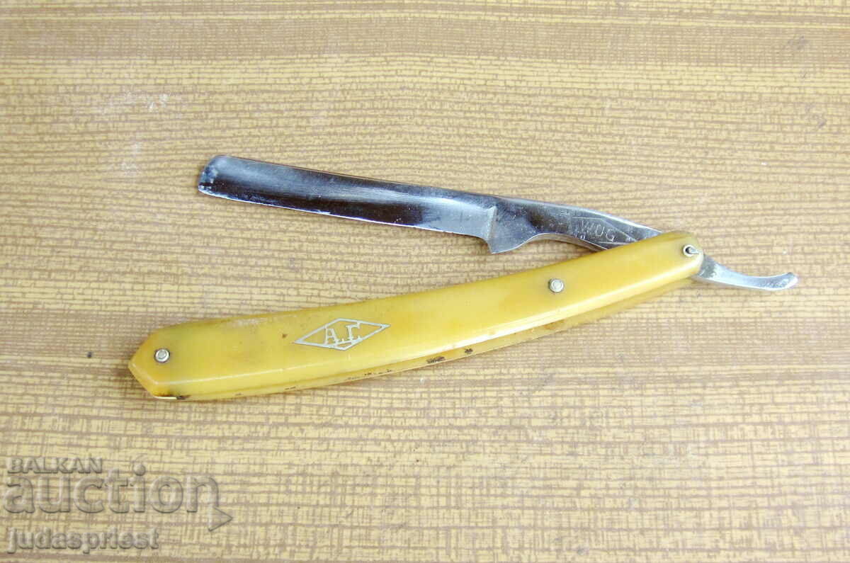 authentic old vintage German WUG razor with price 20.00 BGN | € 10.23 authentic old vintage German WUG razor with price 20.00 BGN | € 10.23