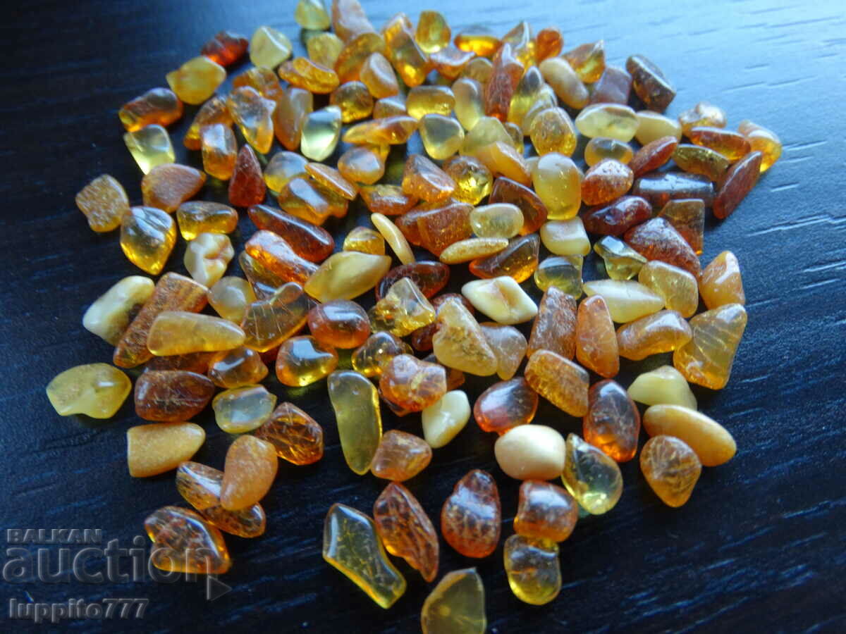 Delivery of 38.65 ct natural Baltic amber lot 100 pcs.+ Delivery of 38.65 ct natural Baltic amber lot 100 pcs.+