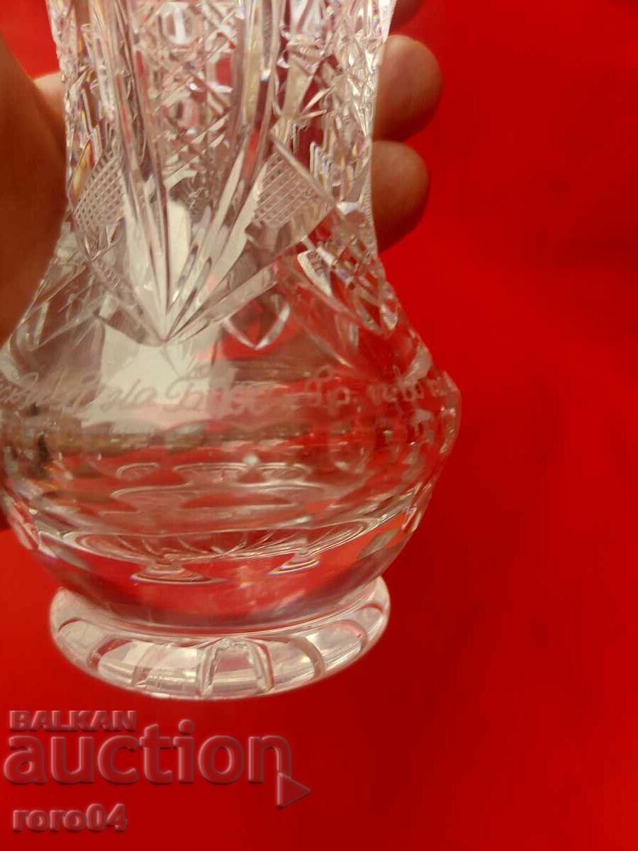 Delivery of CRYSTAL VASE - BFS - 1986 / 87 Delivery of CRYSTAL VASE - BFS - 1986 / 87