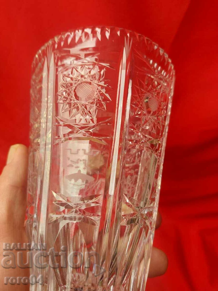 Delivery of CRYSTAL VASE - SKOPJE - 1973 Delivery of CRYSTAL VASE - SKOPJE - 1973