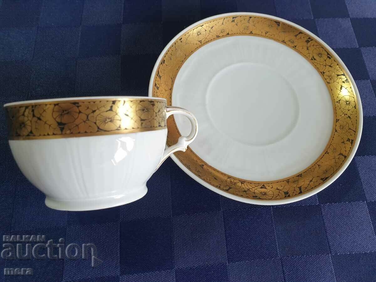 Porcelain coffee and tea set with price 25.00 BGN | € 12.78