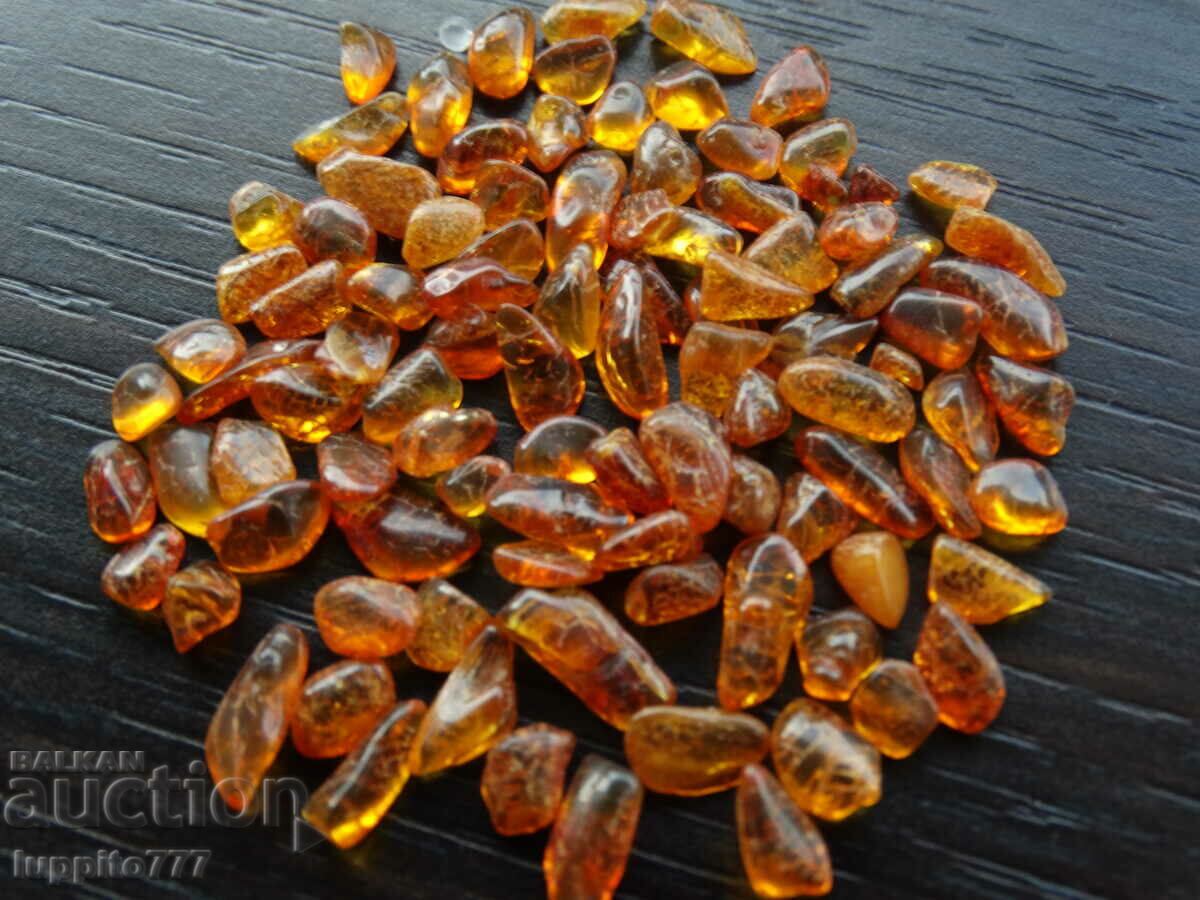 31.70 ct natural Baltic amber lot 50 pcs.+