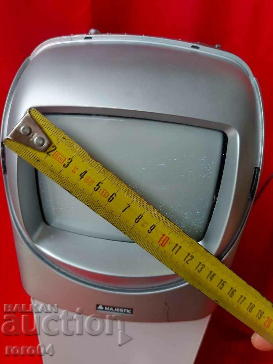 Delivery of TV - RADIO - EVERYTHING WORKS. Delivery of TV - RADIO - EVERYTHING WORKS.