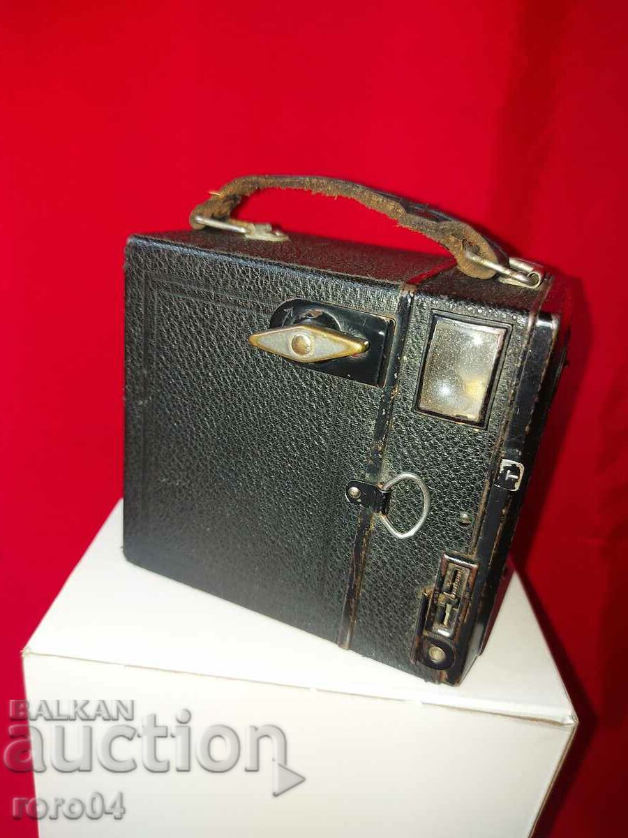 Zeizz Ikon - D.R.P. with price 67.50 BGN | € 34.51 Zeizz Ikon - D.R.P. with price 67.50 BGN | € 34.51