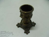 #*6868 old small metal / bronze candle holder