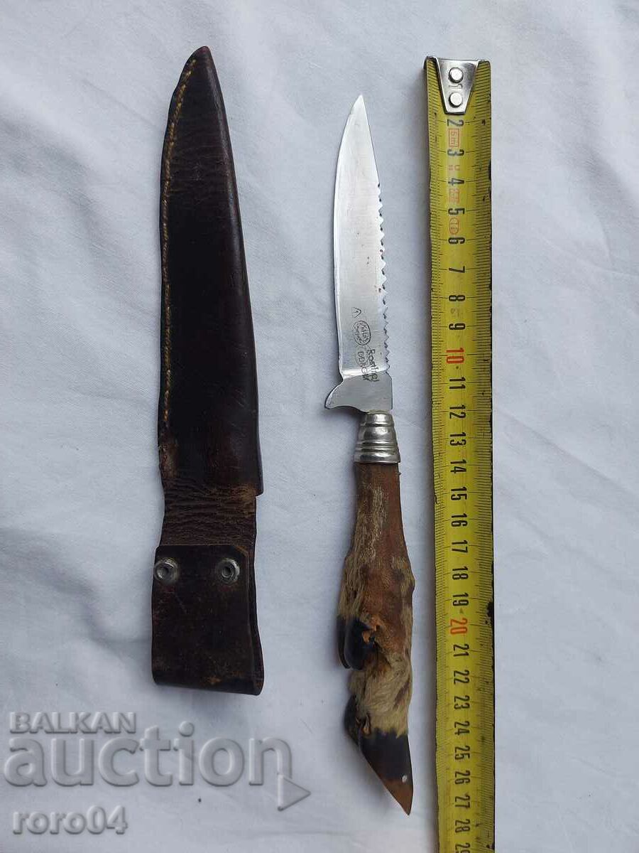 Delivery of HUNTING KNIFE - SAW - DDR - Rostfrel