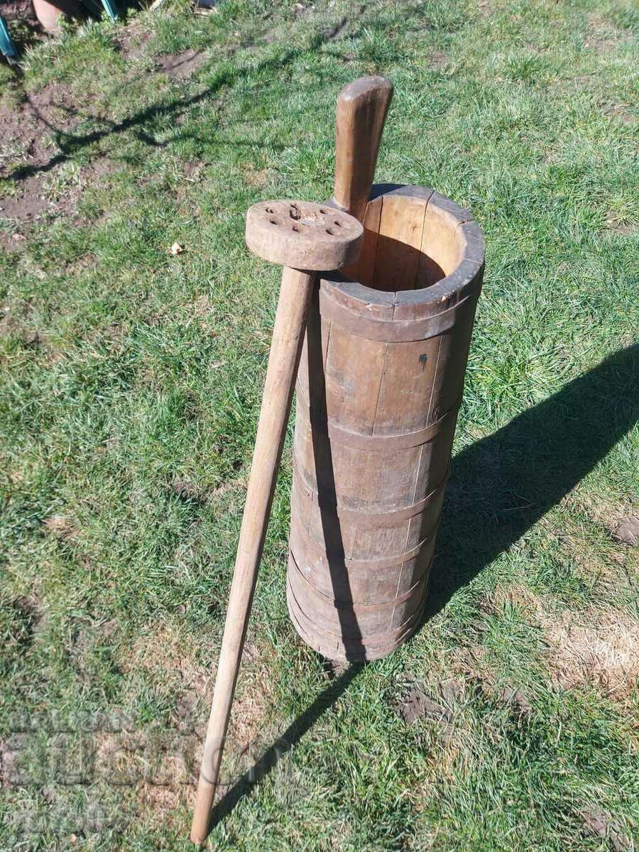 Auction BUD - PISTON FOR WHIPING MILK / BUTTER Auction BUD - PISTON FOR WHIPING MILK / BUTTER