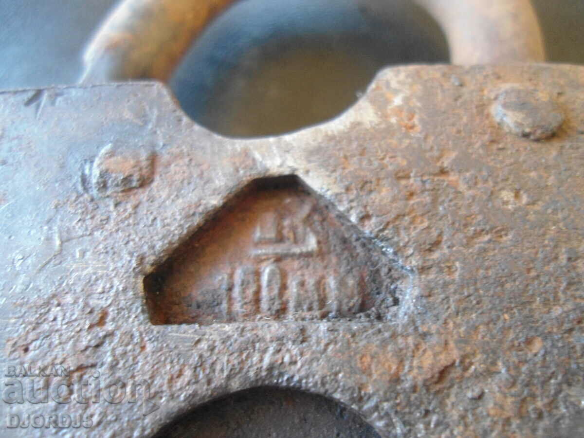 Auction Old padlock, marking Auction Old padlock, marking