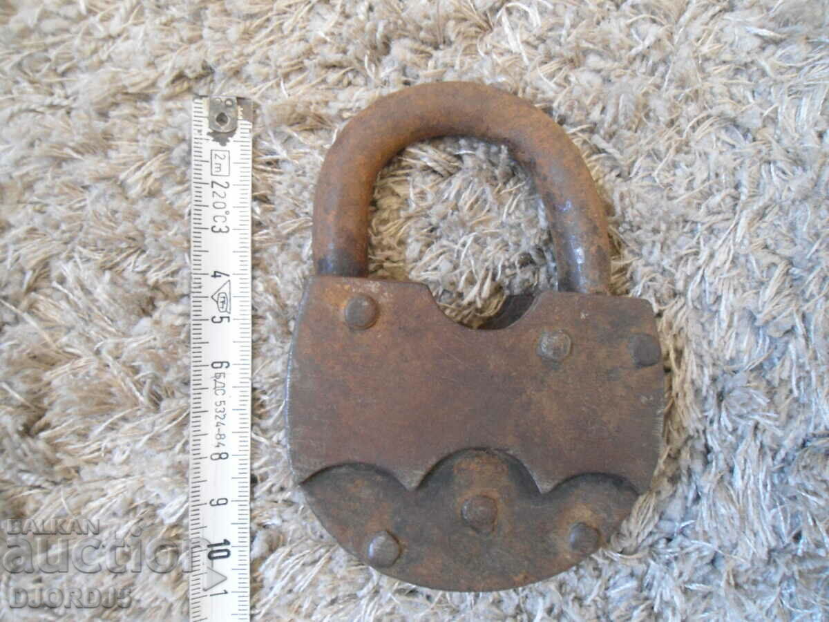 Old padlock, marking - 6 Old padlock, marking - 6