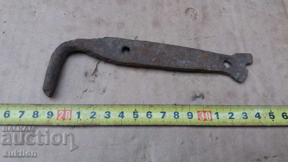 Auction FORGED RENAISSANCE DOOR LOCK - MANDALA Auction FORGED RENAISSANCE DOOR LOCK - MANDALA