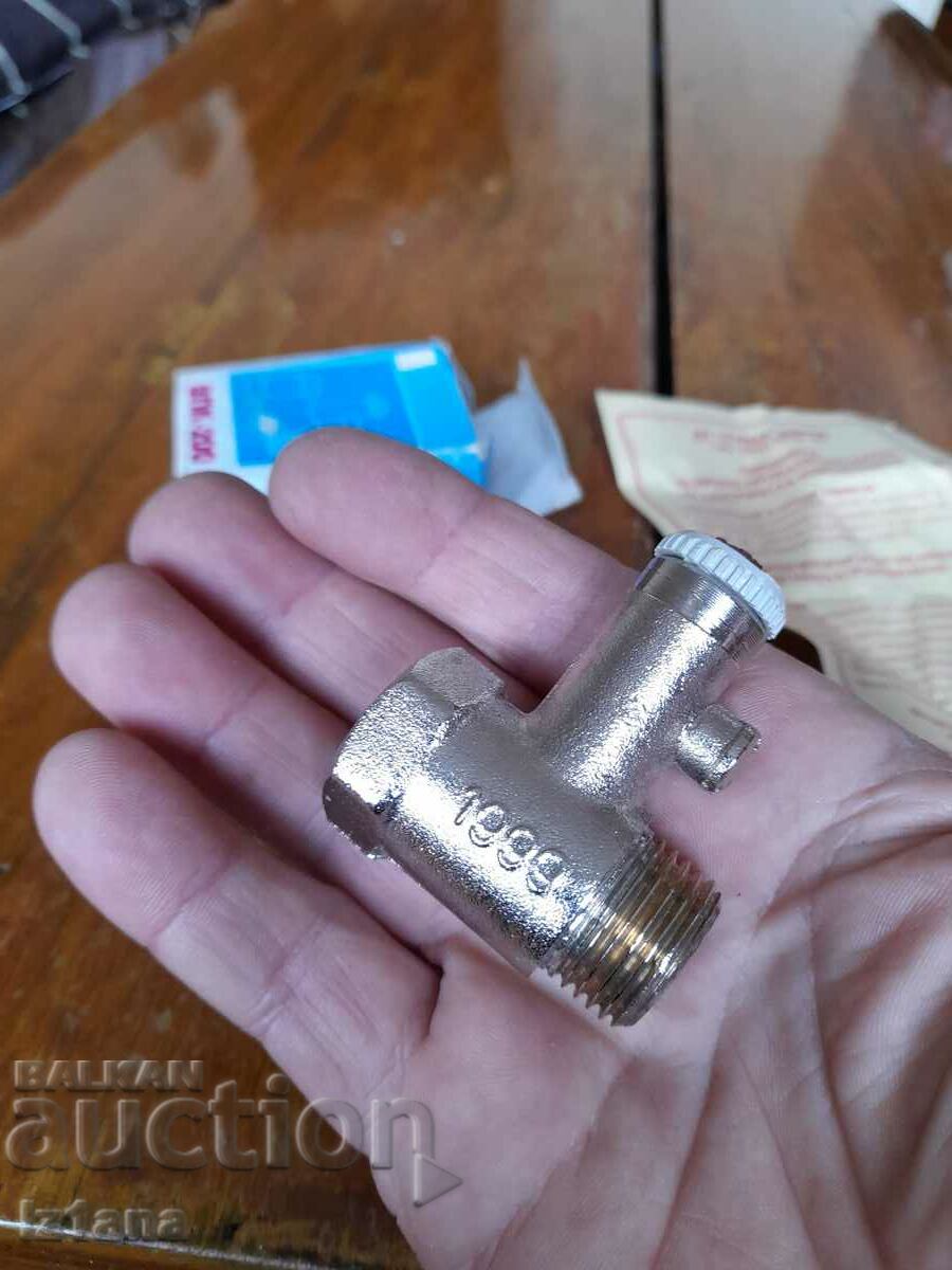 Old safety valve VPK 200 - 6 Old safety valve VPK 200 - 6