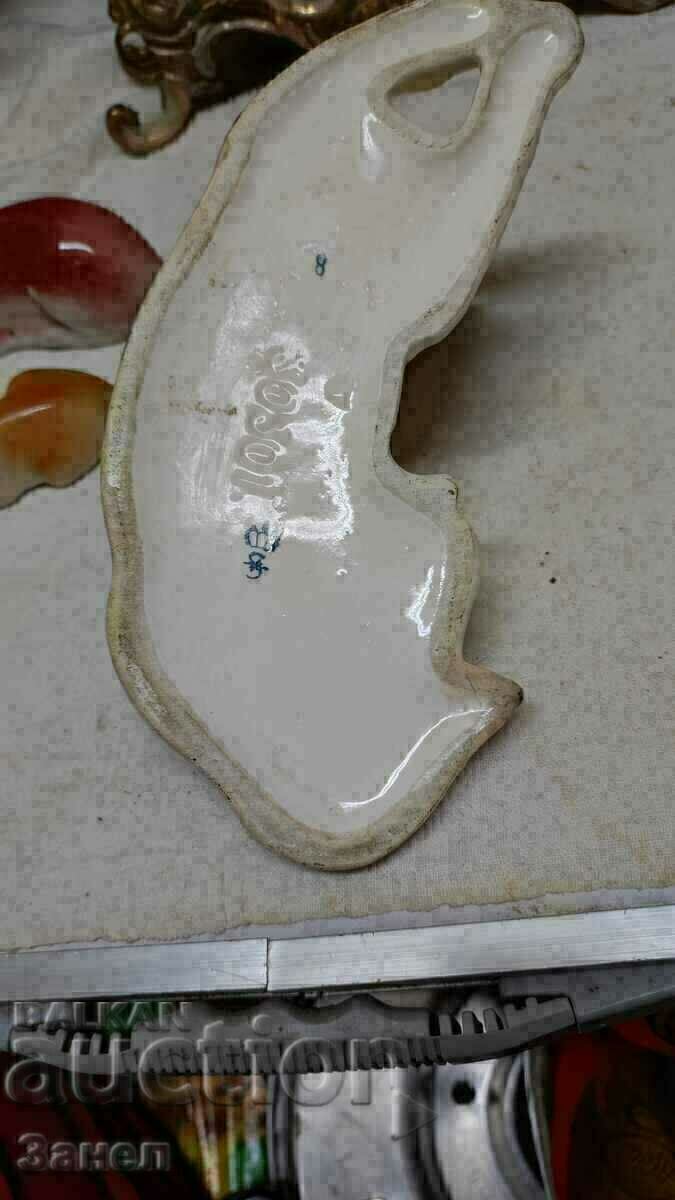 Porcelain figurine dog - 5