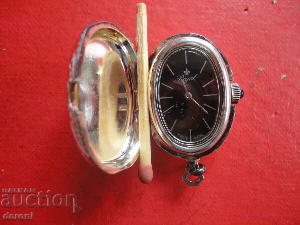 Auction Swiss women's watch Royal medallion pendant Auction Swiss women's watch Royal medallion pendant