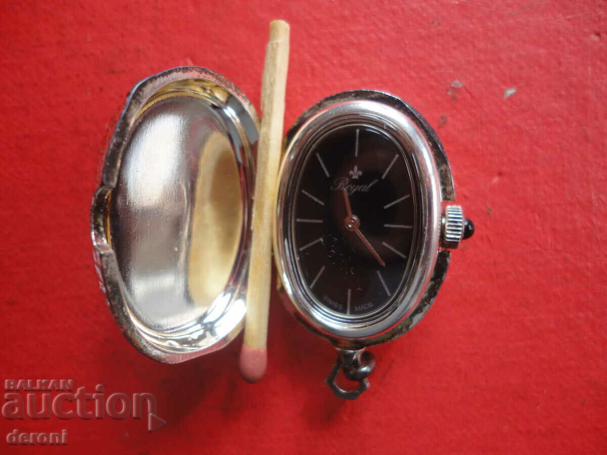 Swiss women's watch Royal medallion pendant - 5 Swiss women's watch Royal medallion pendant - 5