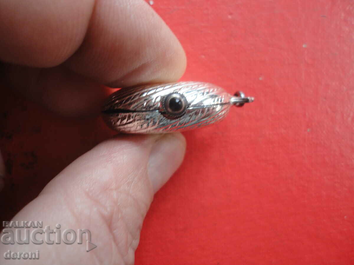 Swiss women's watch Royal medallion pendant - 7 Swiss women's watch Royal medallion pendant - 7