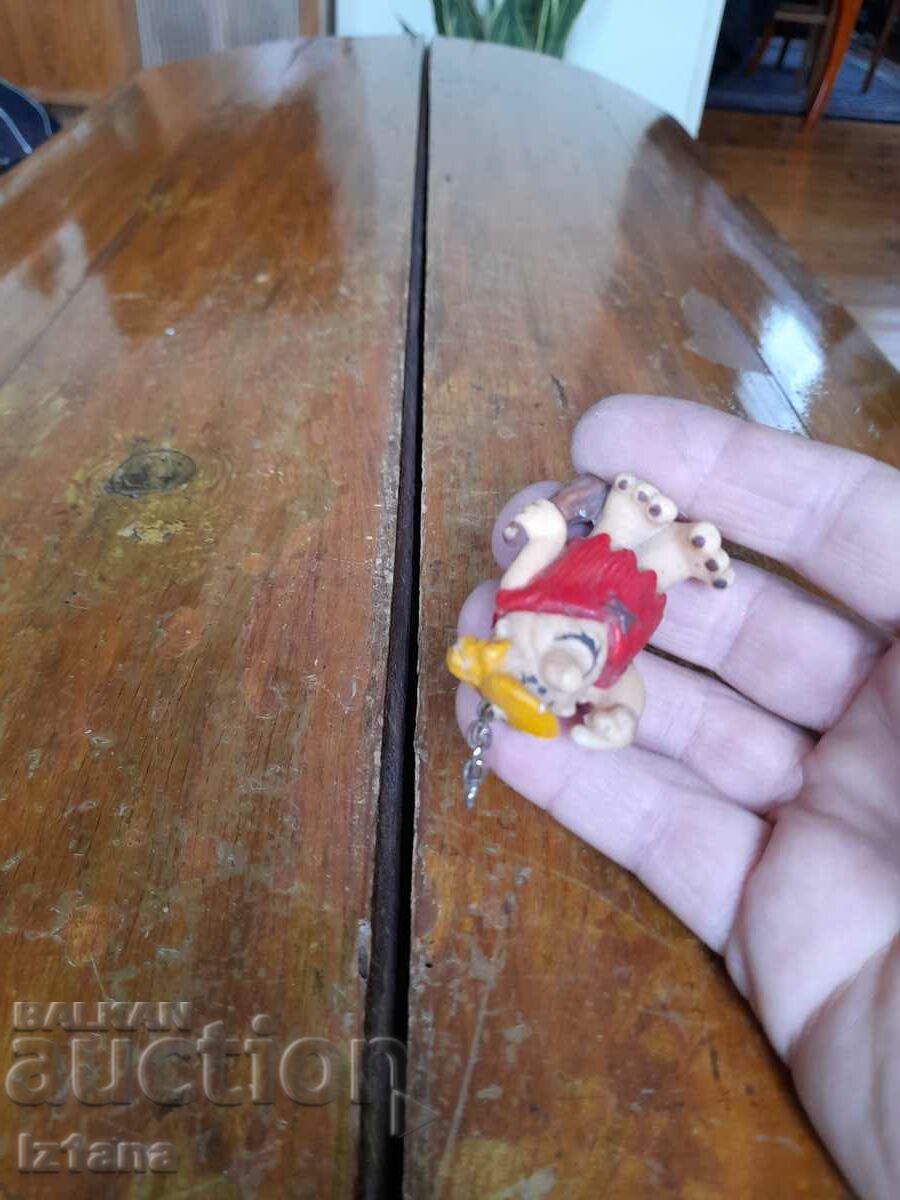 Barney's old keychain - 5