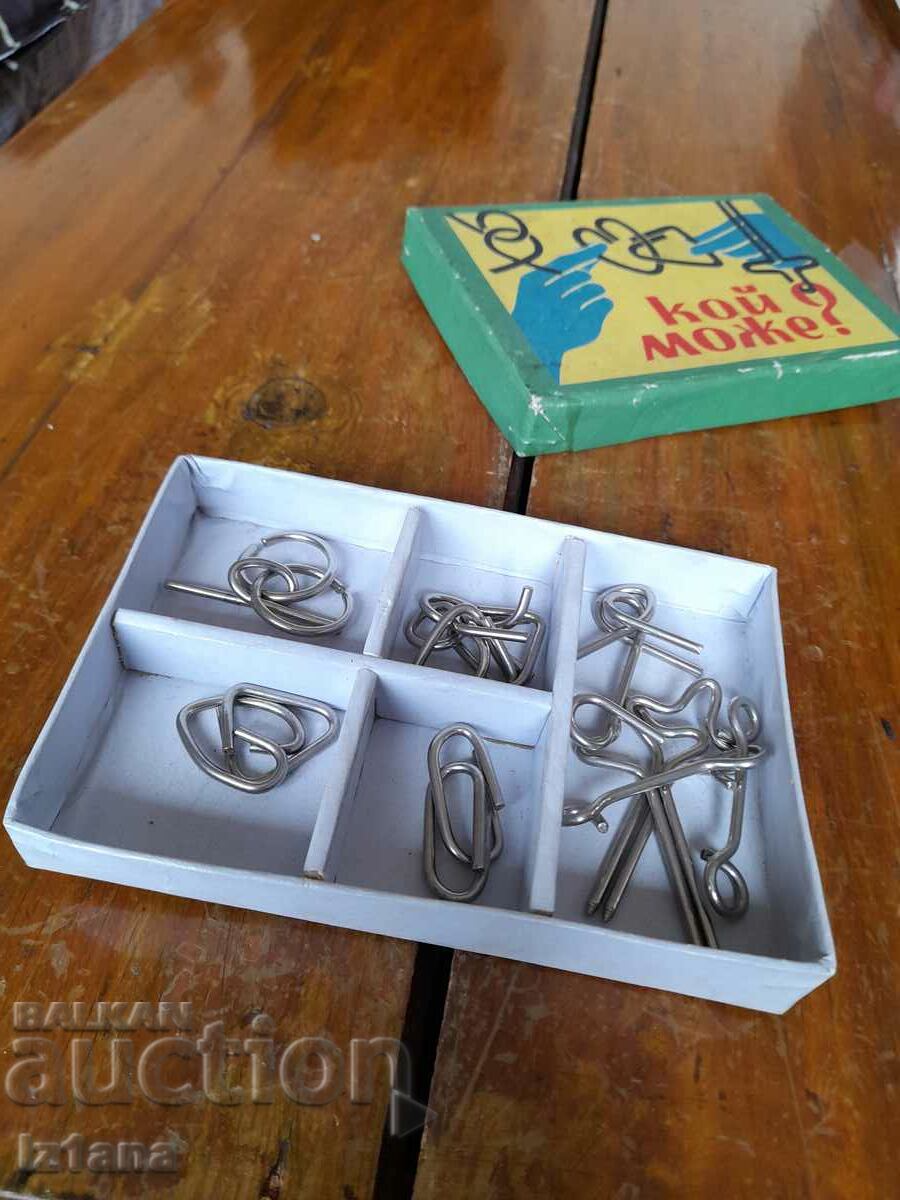 Licitație Un vechi joc pentru copii Who Can