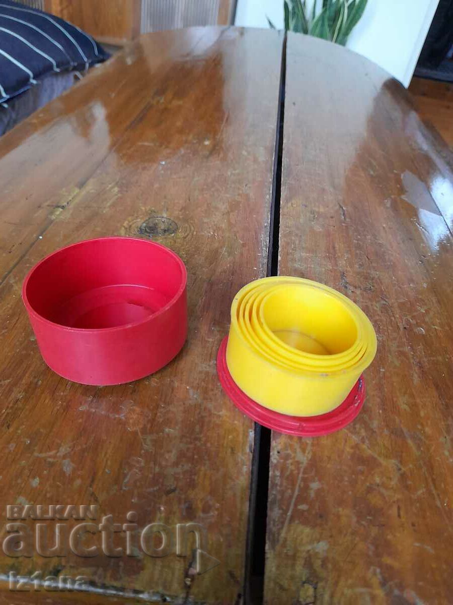 Delivery of Old folding mug Tourist Delivery of Old folding mug Tourist