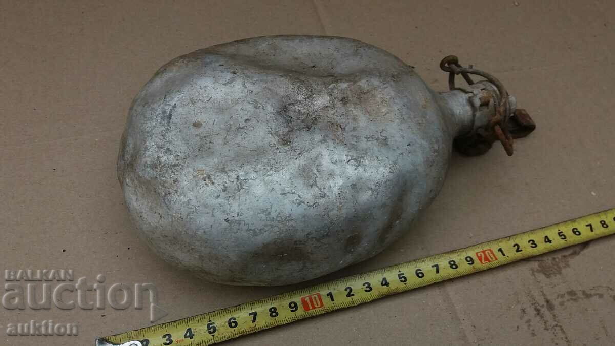 Delivery of MILITARY MANNER Delivery of MILITARY MANNER