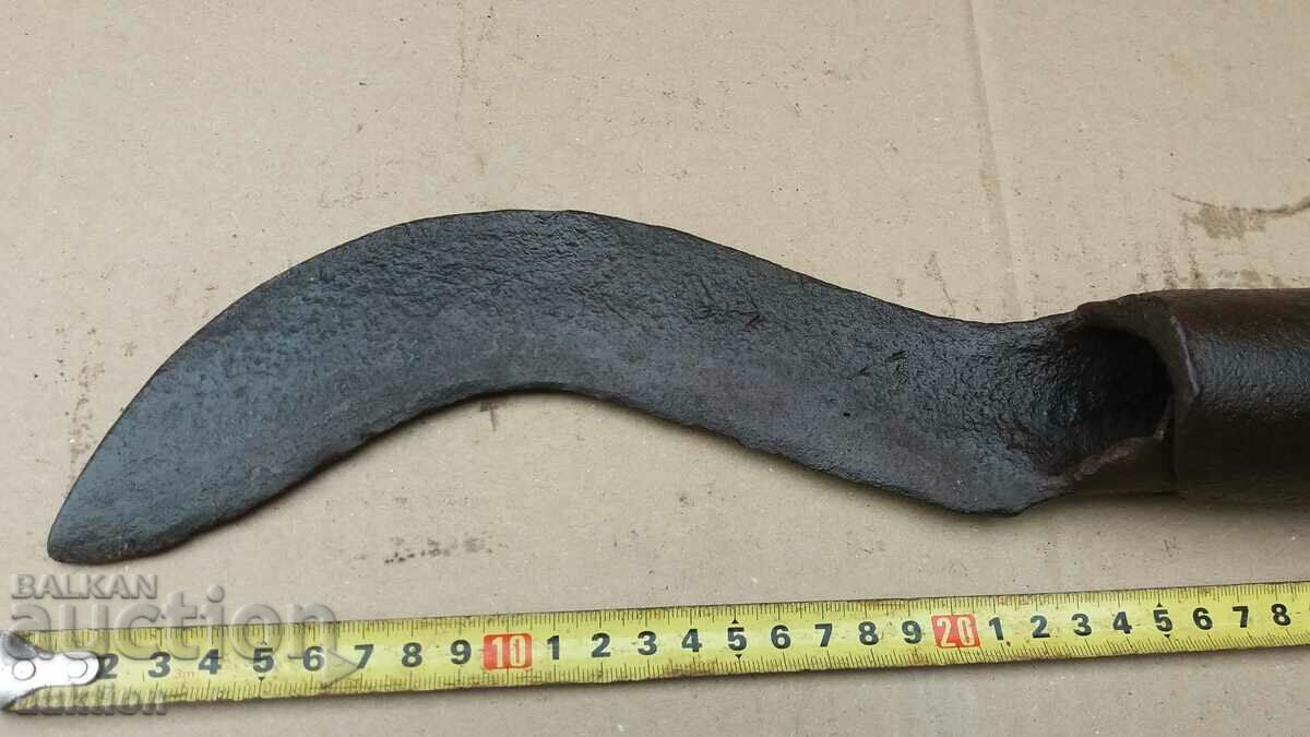 Auction FORGED RENAISSANCE SOLID TARPAN, SCAWER, AX, SATURN Auction FORGED RENAISSANCE SOLID TARPAN, SCAWER, AX, SATURN