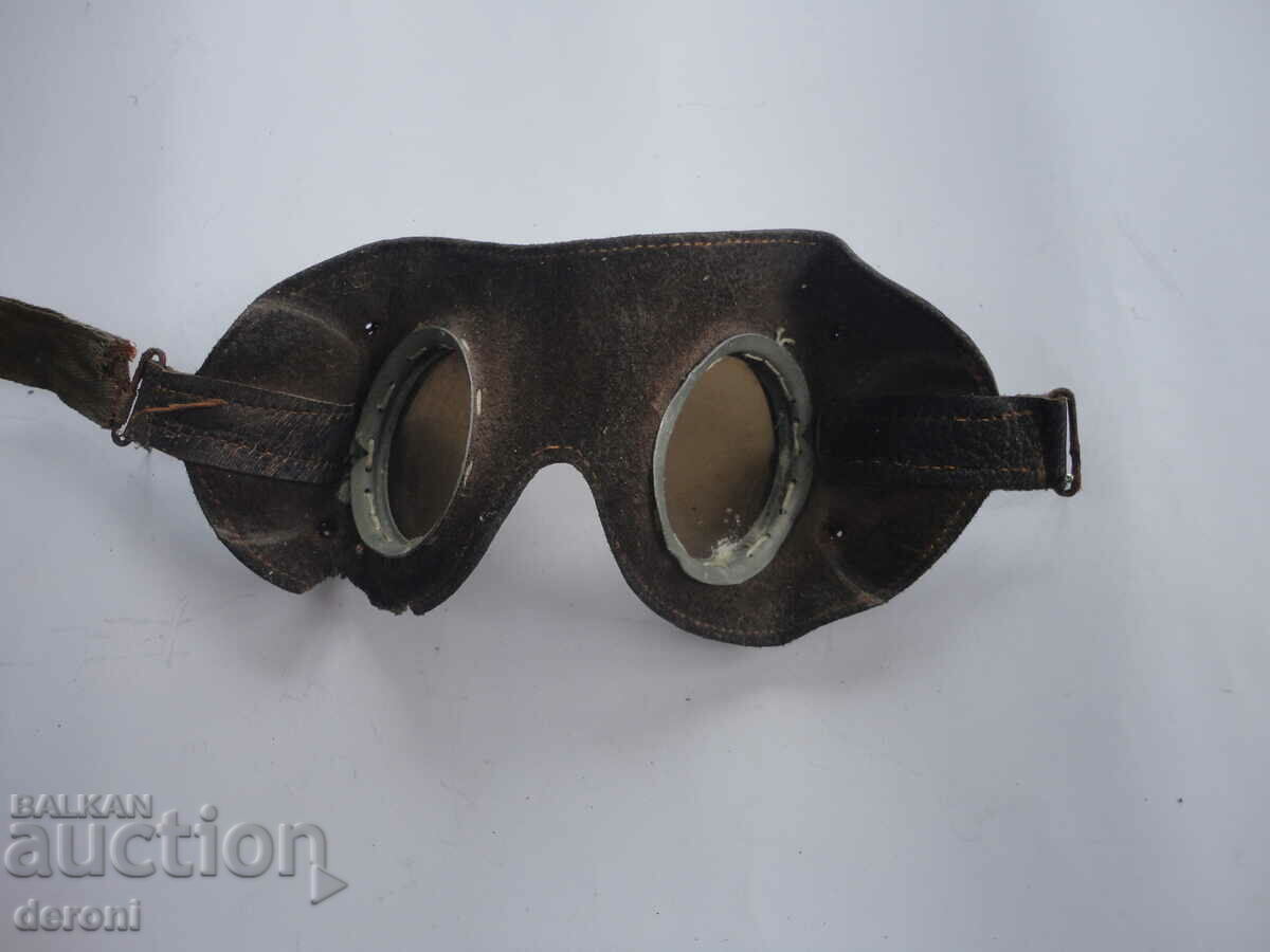 WW2 German Moto Pilot Glasses - 5 WW2 German Moto Pilot Glasses - 5
