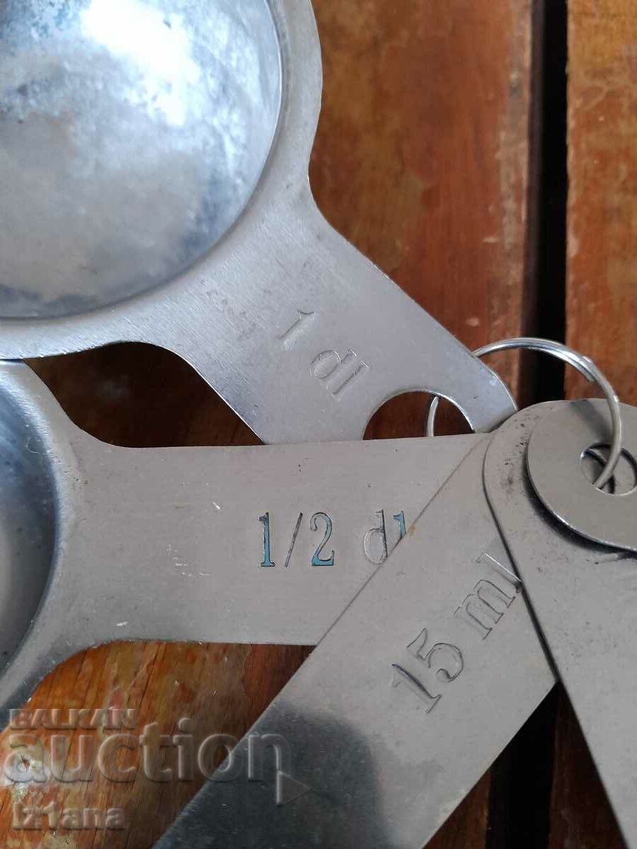 Auction Old kitchen measures Auction Old kitchen measures