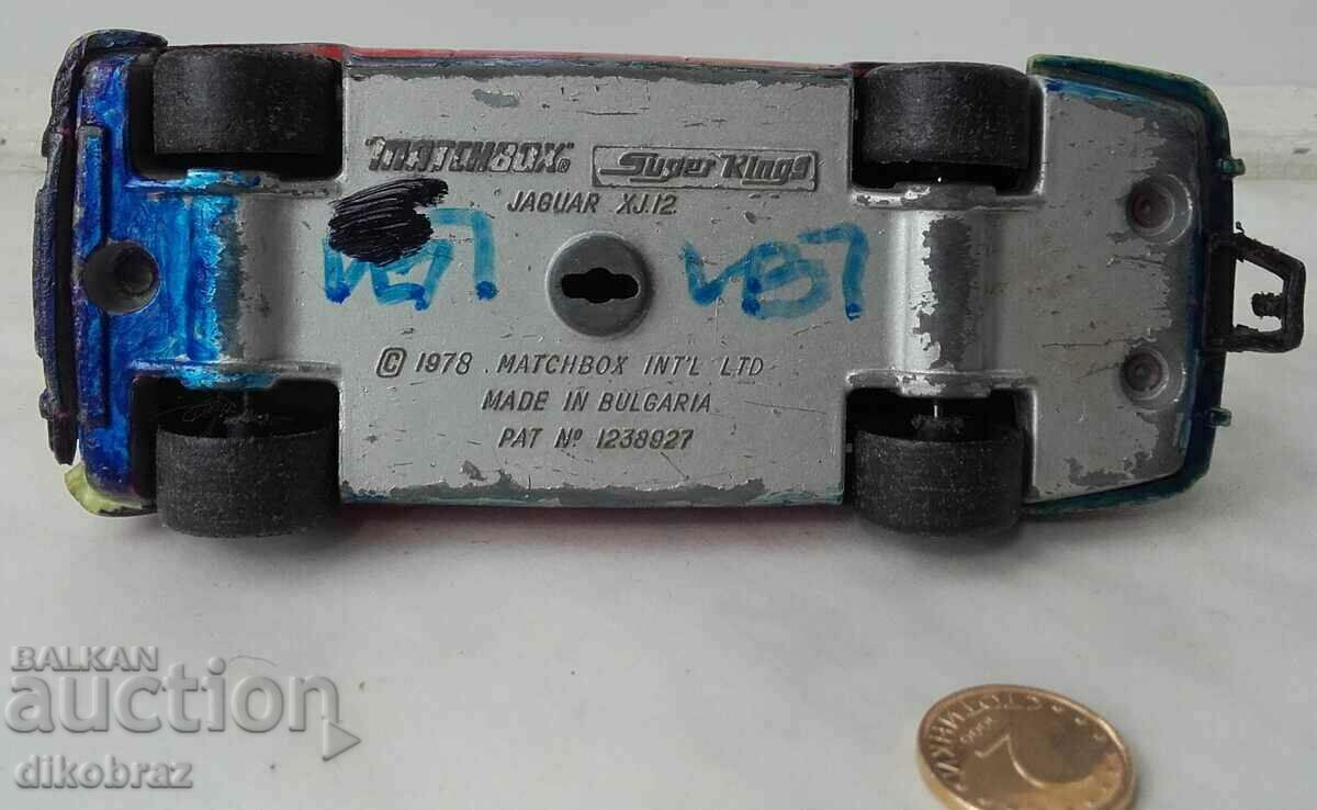 Auction Jaguar / Jaguar XJ 12 - Matchbox Bulgaria 1978 Auction Jaguar / Jaguar XJ 12 - Matchbox Bulgaria 1978