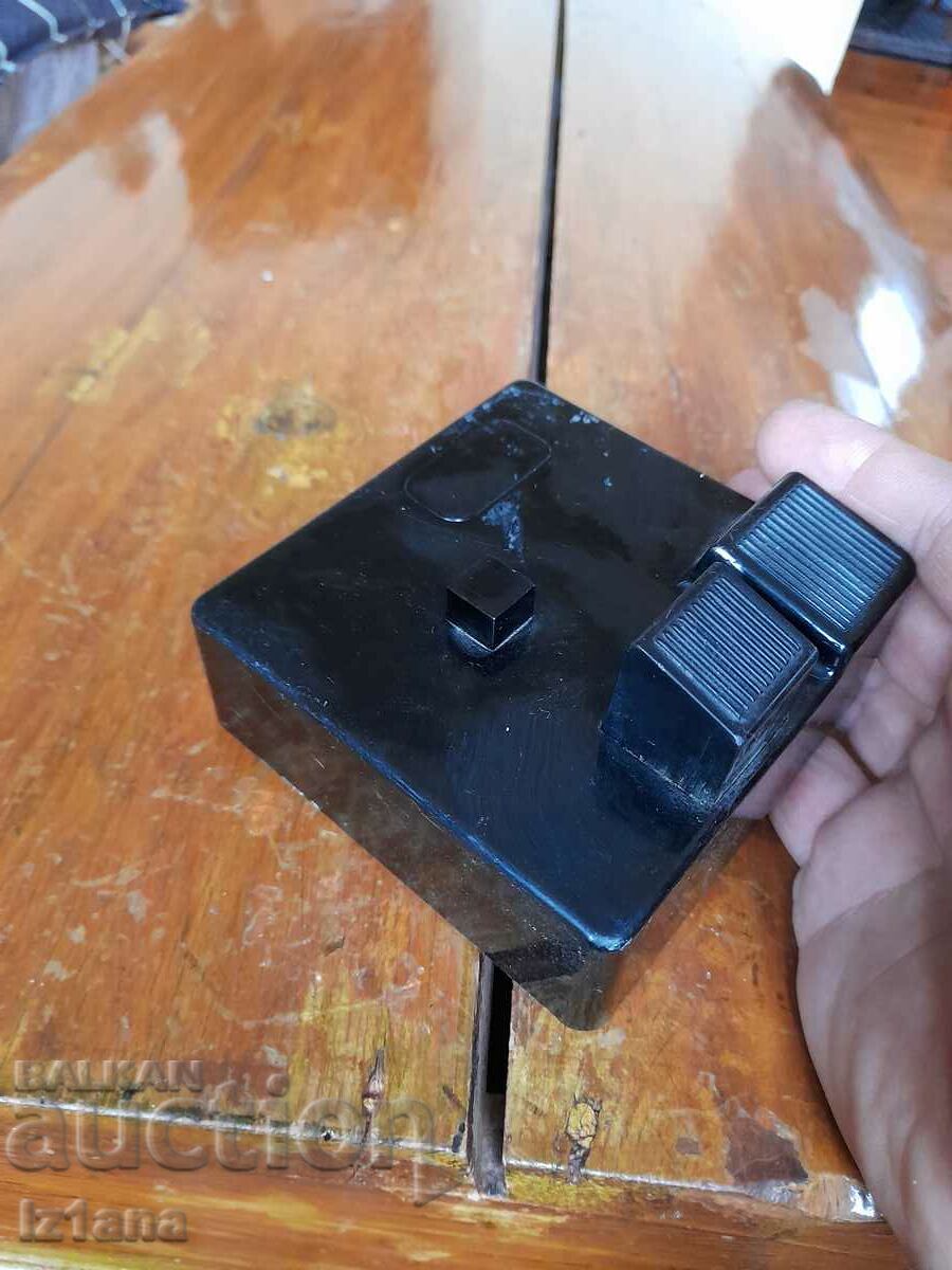 An old sewing machine pedal - 5 An old sewing machine pedal - 5