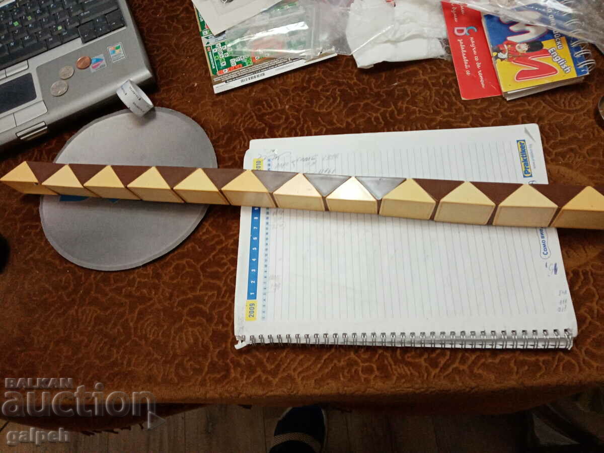 SNAKE PUZZLE with price 8.00 BGN | € 4.09 SNAKE PUZZLE with price 8.00 BGN | € 4.09